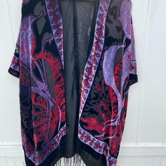 One of a kind velvet kimono from Australia ‼️💜 - Picture 15 of 15